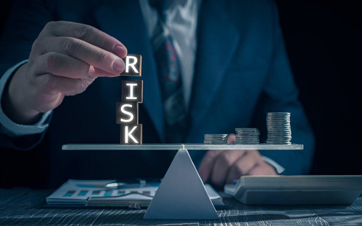 forex risk management ratio example)